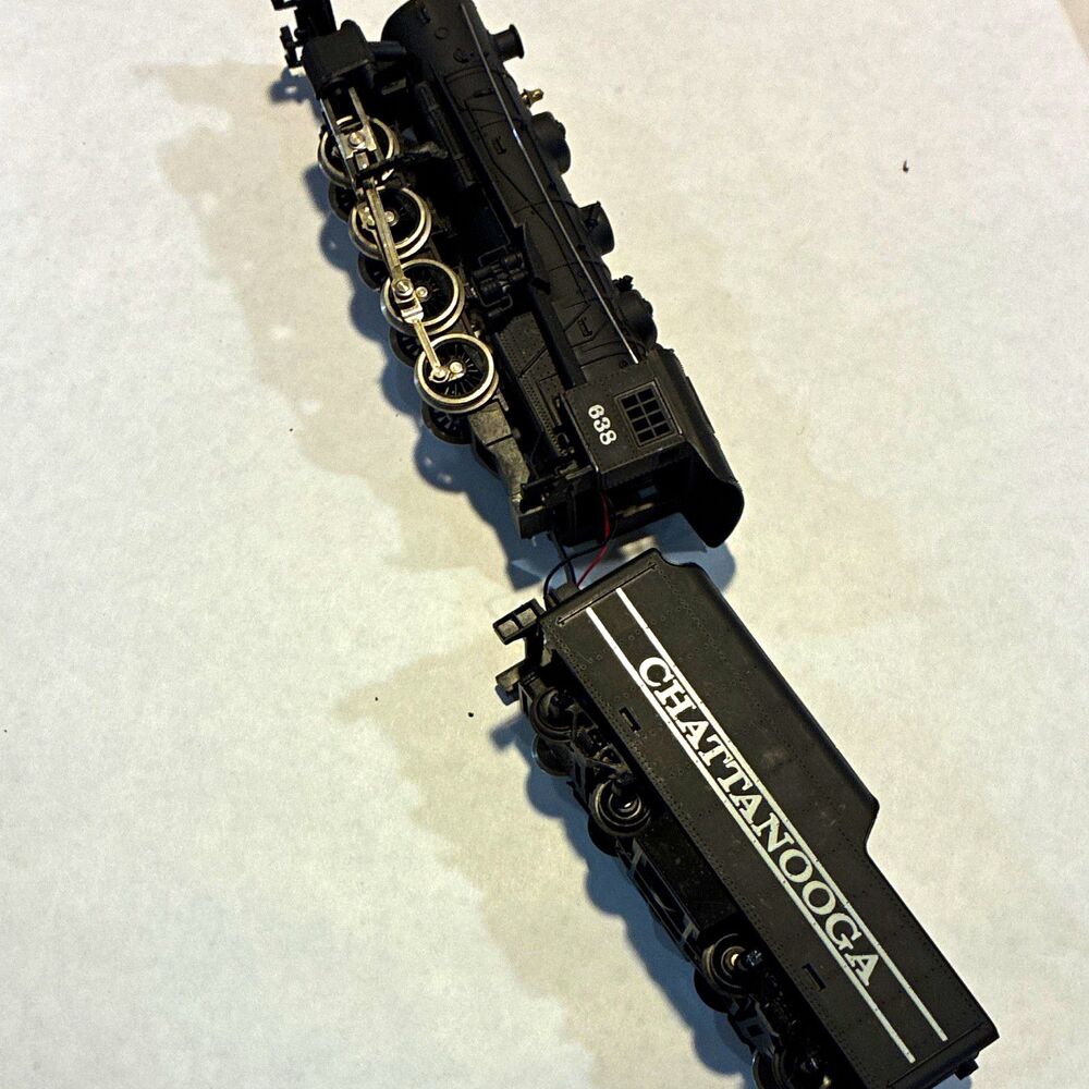 HO Chattanooga #638 Black Steam Locomotive w/ Tender Analog Control 11 in